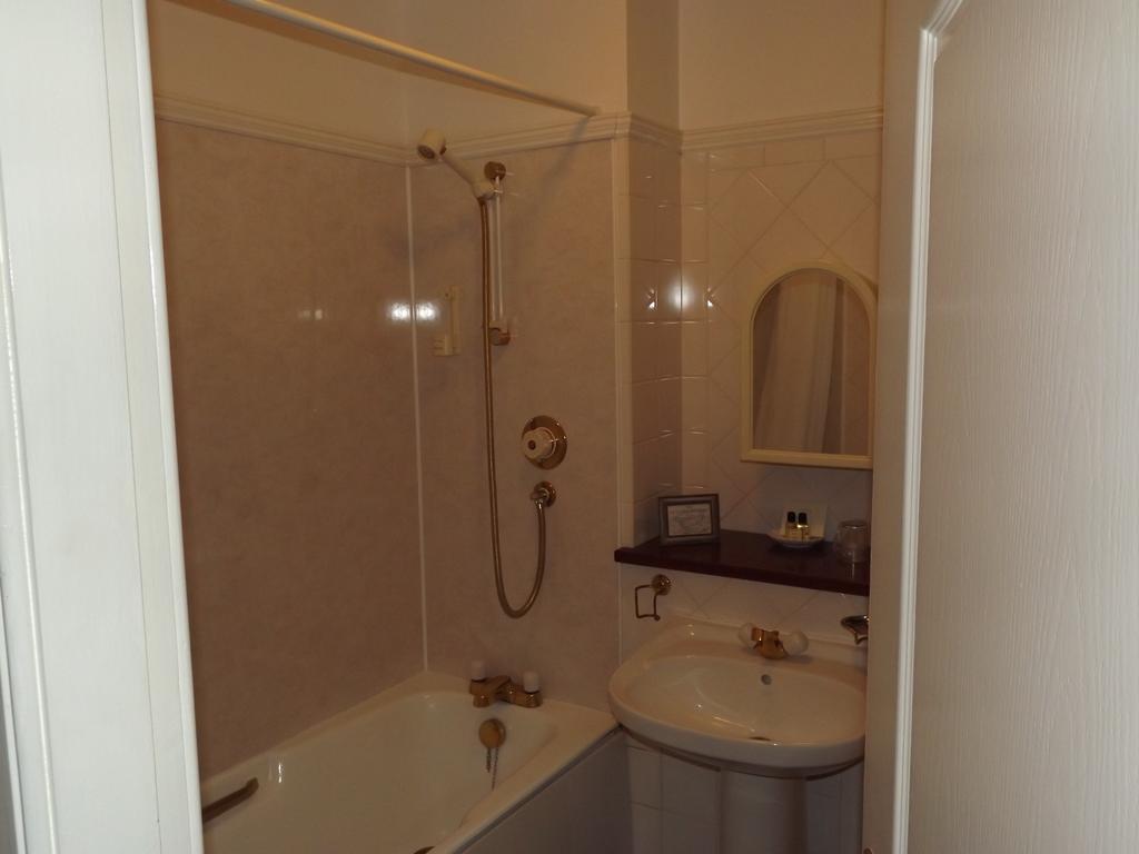 The Hotel Broughty Ferry Данди Экстерьер фото